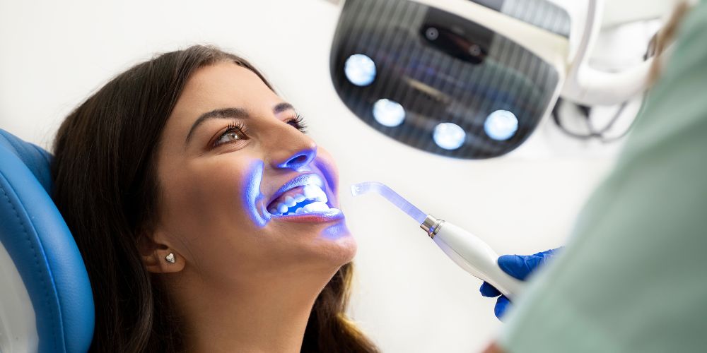 Teeth whitening in West Delhi